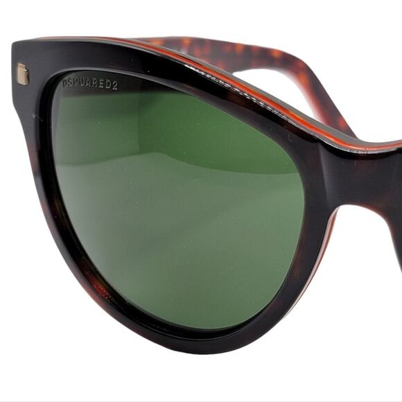 DSQUARED2 Alberta Sunglasses - Picture 14 of 14